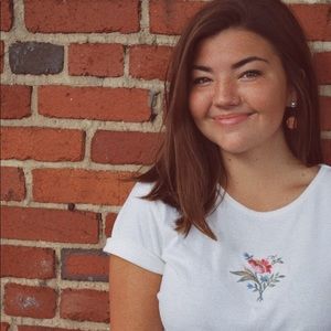 Meet your Posher, Emma